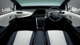 Toyota Mirai (2015) - pełny panel przedni