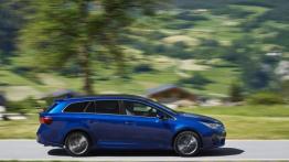 Toyota Avensis III Kombi Facelifting (2015) - prawy bok