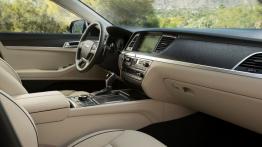 Hyundai Genesis II (2015) - widok ogólny wnętrza z przodu