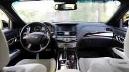 Infiniti Q70 Facelifting (2015) - pełny panel przedni