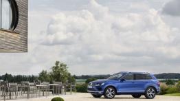 Volkswagen Touareg II Facelifting (2015) - lewy bok