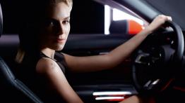 Ford Mustang VI Coupe (2015) - widok ogólny wnętrza z przodu