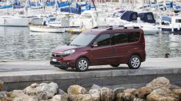 Fiat Doblo III Van Facelifting (2015) - lewy bok