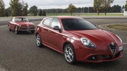 Alfa Romeo Giulietta Sprint (2015) - prawy bok