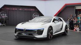 Volkswagen Golf GTE Sport Concept (2015) - oficjalna prezentacja auta