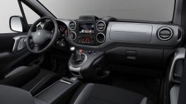 Peugeot Partner II Tepee Facelifting (2015) - pełny panel przedni