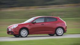 Alfa Romeo Giulietta Sprint (2015) - lewy bok