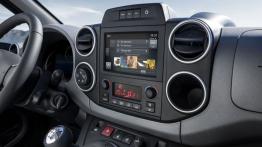 Peugeot Partner II Tepee Facelifting (2015) - konsola środkowa