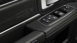 Ram 1500 Laramie Limited (2015) - drzwi kierowcy od wewnątrz