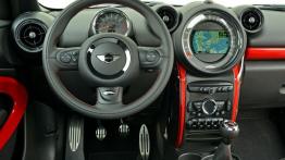 Mini Paceman John Cooper Works (2015) - kokpit