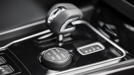 Peugeot 508 RXH Facelifting (2015) - pokrętło do sterowania trybami jazdy