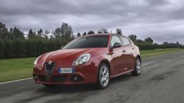 Alfa Romeo Giulietta Sprint (2015) - lewy bok