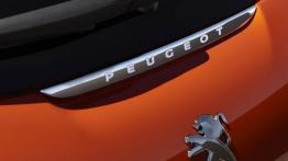 Peugeot 208 Hatchback 5d Facelifting (2015) - emblemat
