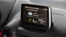 Mazda CX-3 SKYACTIV-G (2015) - ekran systemu multimedialnego