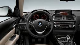 BMW serii 1 F21 Facelifting (2015) - kokpit