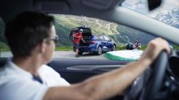 Toyota Avensis III Sedan Facelifting (2015) - widok ogólny wnętrza z przodu