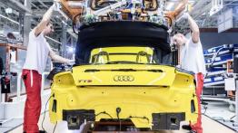 Audi TTS III Roadster (2015) - taśma produkcyjna