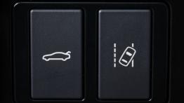 Jaguar XE 2.0d R-Sport Polaris White (2015) - panel sterowania pod kierownicą