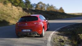 Alfa Romeo Giulietta Sprint (2015) - widok z tyłu