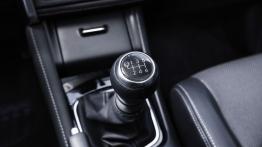 Toyota Auris II Touring Sports Facelifting (2015) - dźwignia zmiany biegów