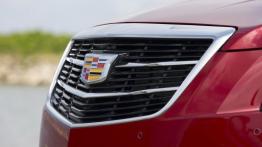 Cadillac ATS Coupe (2015) - logo