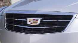 Cadillac ATS Coupe (2015) - grill
