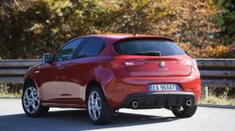 Alfa Romeo Giulietta Sprint (2015) - widok z tyłu