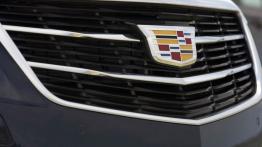 Cadillac ATS Coupe (2015) - logo