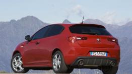 Alfa Romeo Giulietta Sprint (2015) - widok z tyłu