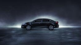 Toyota Avensis III Sedan Facelifting (2015) - lewy bok