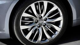 Hyundai Genesis II (2015) - koło