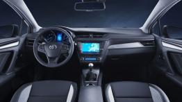 Toyota Avensis III Sedan Facelifting (2015) - pełny panel przedni