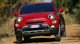 Fiat 500X Cross (2015) - widok z przodu