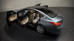 Hyundai Genesis II (2015) - widok z góry