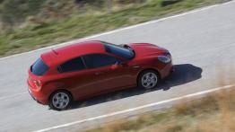 Alfa Romeo Giulietta Sprint (2015) - widok z góry