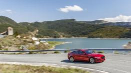 Jaguar XE S Italian Racing Red (2015) - widok z góry