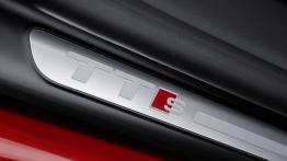 Audi TTS III Coupe (2015) - listwa progowa