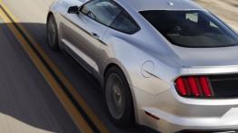Ford Mustang VI GT (2015) - widok z góry