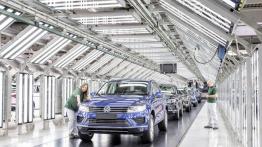 Volkswagen Touareg II Facelifting (2015) - taśma produkcyjna