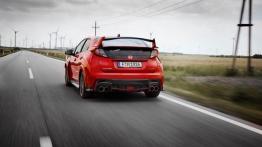 Honda Civic IX Type R (2015) - widok z tyłu