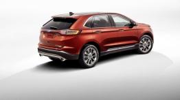 Ford Edge II (2015) - tył - reflektory włączone