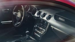 Ford Mustang VI GT (2015) - pełny panel przedni