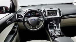 Ford Edge II (2015) - pełny panel przedni