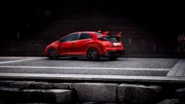 Honda Civic IX Type R (2015) - widok z tyłu