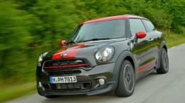 Mini Paceman John Cooper Works (2015) - widok z przodu