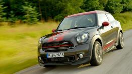 Mini Paceman John Cooper Works (2015) - widok z przodu