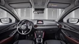 Mazda CX-3 SKYACTIV-G (2015) - pełny panel przedni