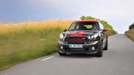Mini Paceman John Cooper Works (2015) - widok z przodu