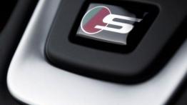 Jaguar XE S Italian Racing Red (2015) - kierownica