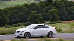 Cadillac ATS Coupe (2015) - lewy bok